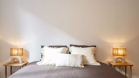 Room in a shared 3-bedroom apartment for rent in La Sagrada Família. - Photo 4