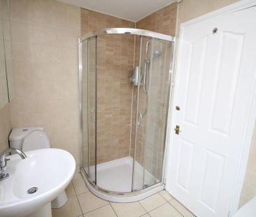 6 Lisnoe Park, Lisburn, BT27 5NS - Photo 3