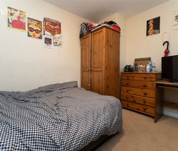 5 bedroom semi-detached house to rent - Photo 5