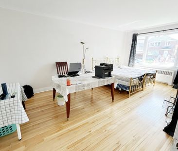 4887 Av. Montclair Montréal (Côte-des-Neiges, QC H4V - Photo 5