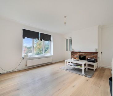 3 bedroom semi-detached house to rent - Photo 6