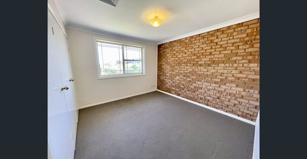 Spacious 4 Bedroom Family Home in a Quiet Cul-de-Sac - Photo 1