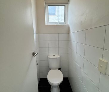 3/107 Grosvenor Street, Balaclava VIC 3183 - Apartment For Rent | D... - Photo 6