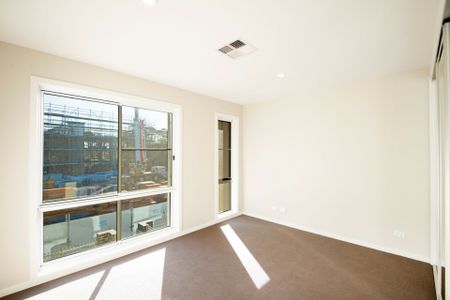 This Location is Simply Perfect - Photo 2