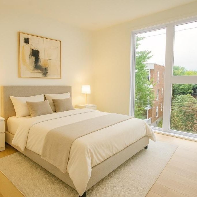 2 chambres lumineux avec grand balcon privé sur ruelle - Photo 1