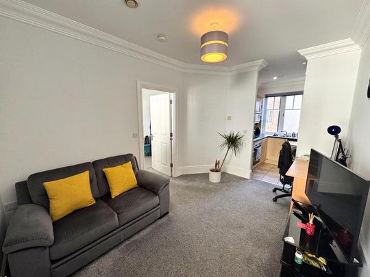 1 bedroom apartment to rent - Photo 1