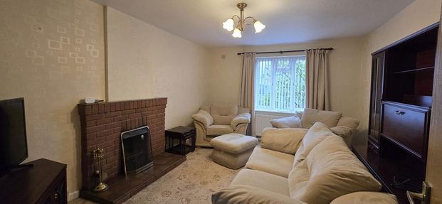 3 bedroom semi-detached house to rent - Photo 1