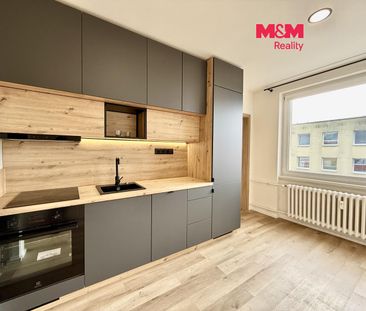 Pronájem bytu 1+1 41 m², Tunelářů 328, Praha Zbraslav - Photo 5