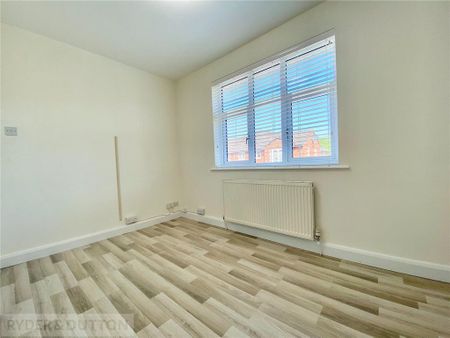 3 bedroom semi-detached house to rent - Photo 5