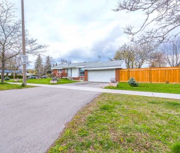 For Lease - 365 Mississauga Vly Boulevard Unit# Lower, Mississauga,... - Photo 5