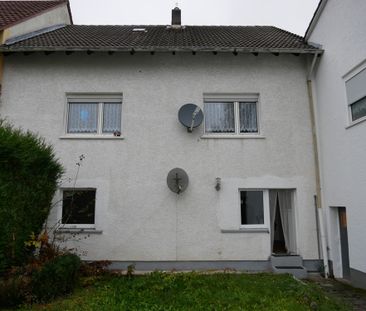 Eltville-Rauenthal: 2,5 ZKB mit eigenem Garten und - Photo 1