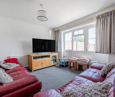 4 bedroom detached house to rent - Photo 5