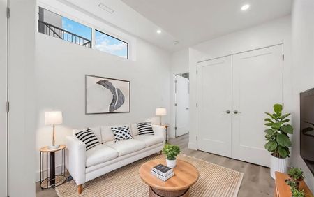For Lease - 14 Hatfield Crescent Unit# 5, Toronto, Ontario - Photo 2
