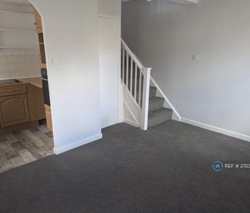 1 bedroom semi-detached house to rent - Photo 4