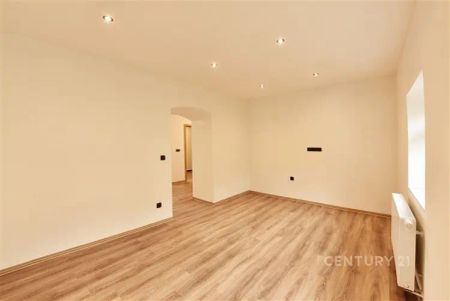 Pronájem moderního bytu 2+kk po kompletní rekonstrukci – Vimperk, Jirchářská - Photo 4