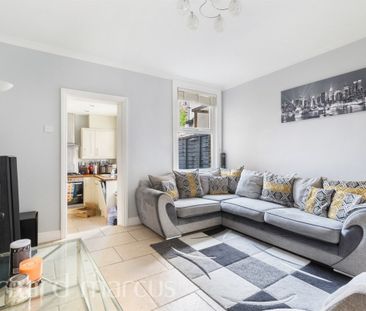 Bensham Lane - Photo 1