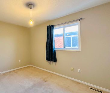 For Lease - 3851 Foxborough Trail, Mississauga, Ontario - Photo 5