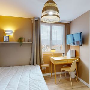 MICHALIAS D Colocation 4 chambres à Clermont Ferrand - Photo 2