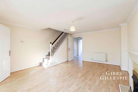 Arklay Close, Uxbridge, UB8 - Photo 2