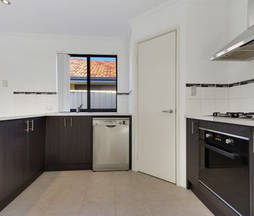 Freshly Painted & Perfectly Positioned – 25 Lascelles Circus, Lakel... - Photo 6