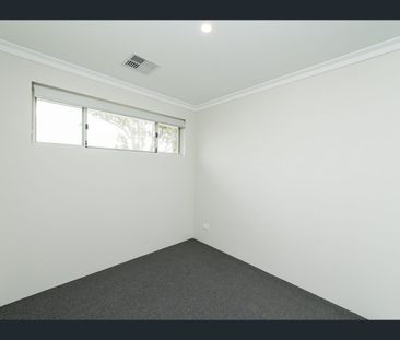 19 Relaxation Loop, Yanchep, WA 6035 - Photo 2