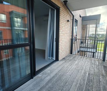 Property Management77 Hobsonville Point Road, Hobsonville - Apartme... - Photo 2