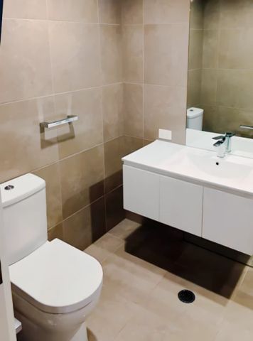 2 bed 2 bath-100-single room - Photo 5