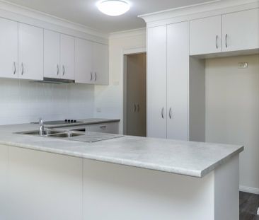 THIS ONE IS FOR YOU - 3 BEDROOM DUPLEX! - Photo 5