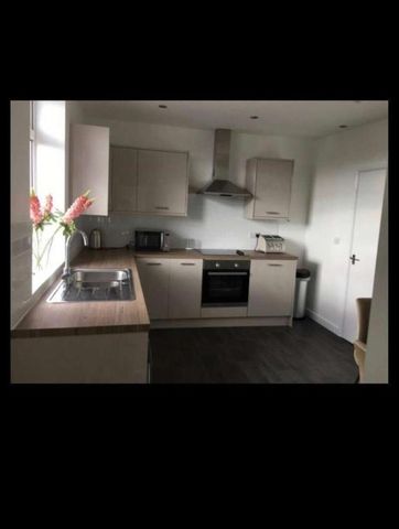 Middleton Road, Oldham, OL9 - Photo 4