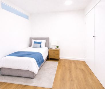 1 Bed Flat, Joules House, NW6 - Photo 5
