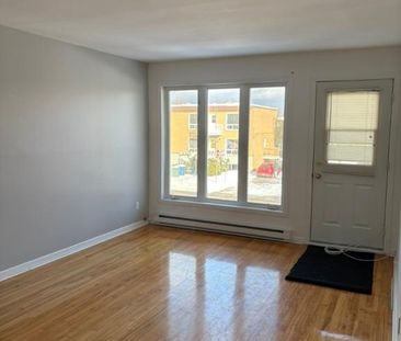 4 1/2 a louer - Photo 1