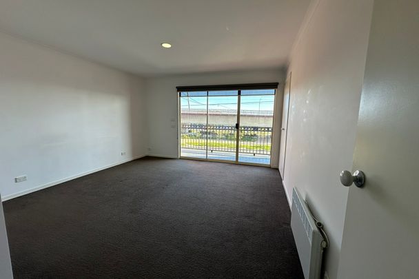 1/500 Station Street, Carrum VIC - Photo 1