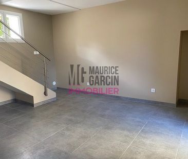 A LOUER MAISON DE VILLE 2 CHAMBRES + COUR - Photo 1