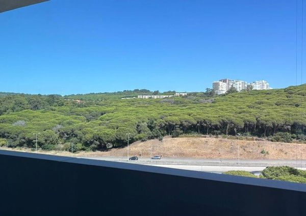 3 Bedroom Apartment with swimming pool, Miraflores, Oeiras