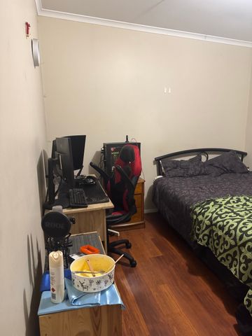 Edwardstown - Photo 5