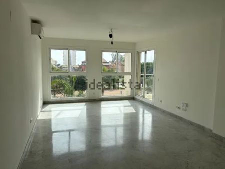 Alquiler de piso en Camino del Sanatorio Marítimo - Photo 4