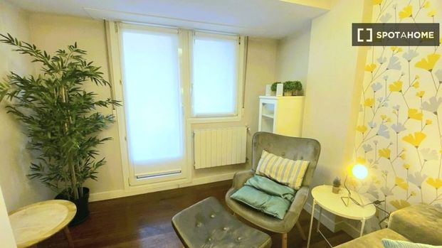 3 room luxury Apartment for rent in Bilbao, Basque Country - Photo 1