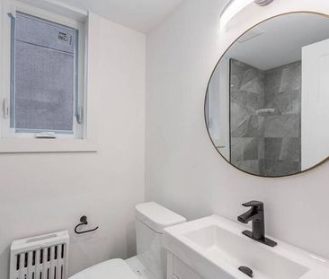 $2,600 / 2 br / 1 ba / 700 sqft 2BR Apartment Unit in Toronto - Photo 1