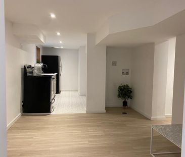 For Lease - 976 Glencairn Avenue Unit# Bsmt, Toronto, Ontario - Photo 6