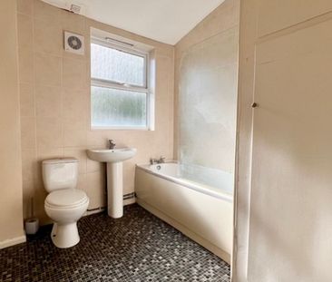 Fantastic 2 bedroom House - Photo 5