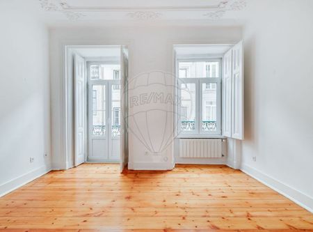 Lisboa, Lisbon 1200 - Photo 4