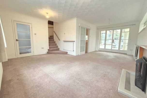 Cranleigh Rise - Photo 1