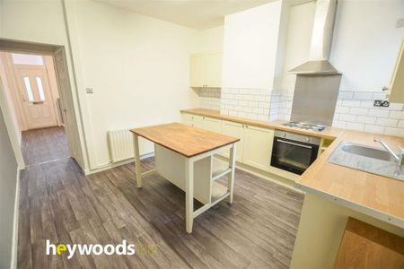 2 bed terraced house to rent in Wolseley Road, Oakhill, Stoke-On-Trent - Photo 3