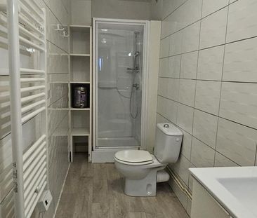 Location Appartement 2 pièces 55m² MONT DE MARSAN 40000 - Photo 5