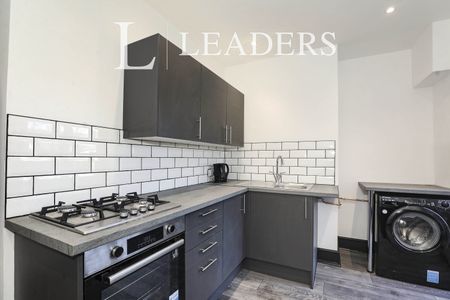 1 bedroom terraced to rent London Road, Stoke-on-Trent, Staffordshire, ST4 - Photo 3