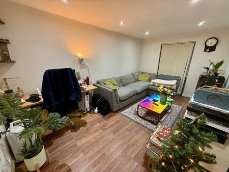 1 bedroom flat to rent - Photo 5