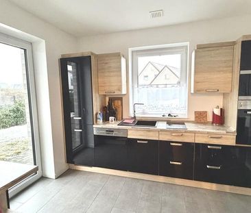 Moderne 3-Zimmer-Erdgeschosswohnung mit Terrasse - Foto 3