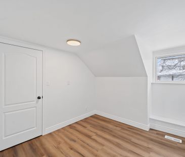 For Lease - 81 St Charles Street Unit# Unit A, Belleville, Ontario - Photo 3