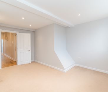 Two Bedroom Flat – Temple Fortune Parade NW11 - Photo 6