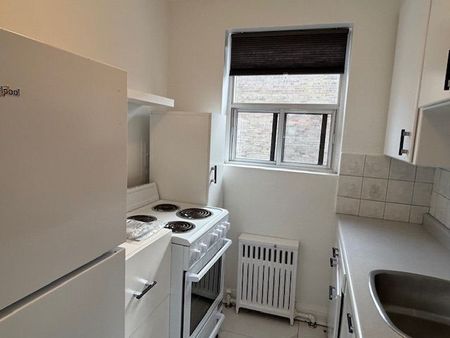 For Lease - 11 Anglesey Boulevard Unit# 310, Toronto, Ontario - Photo 2